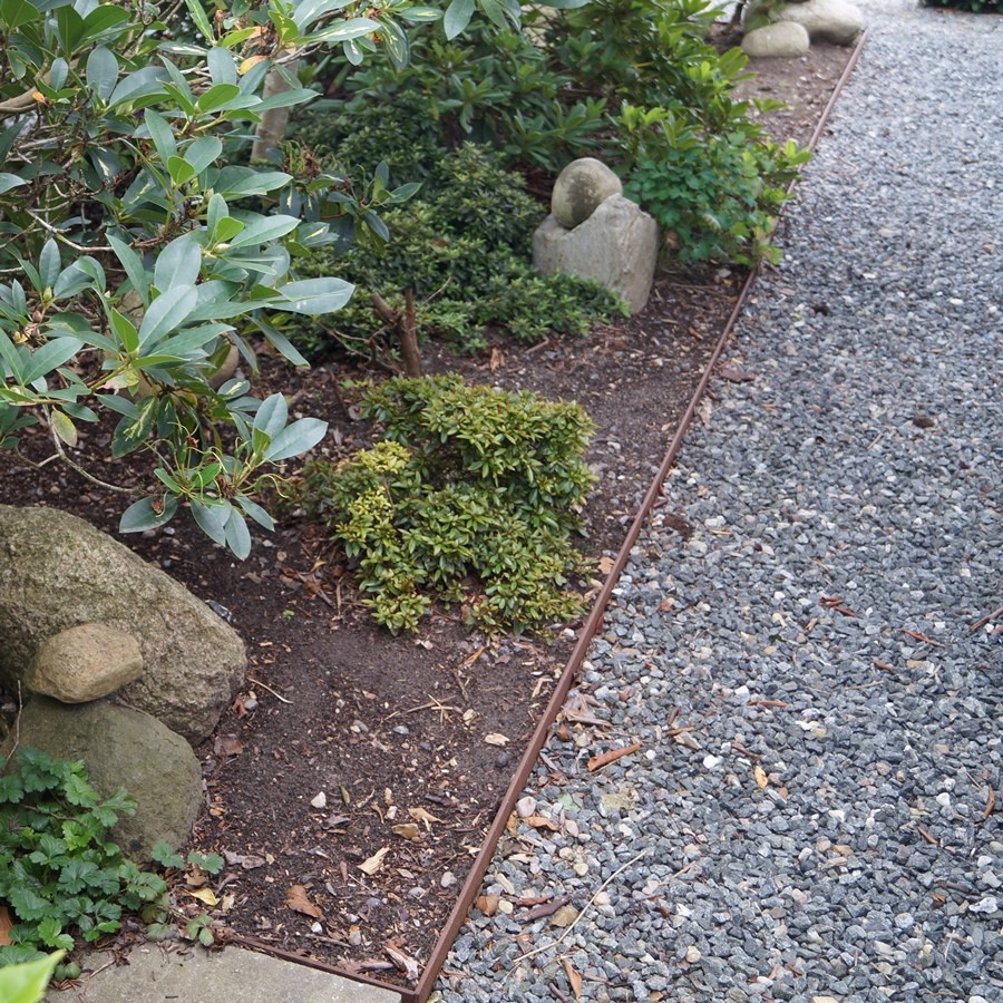 Blomsterbed kant metall